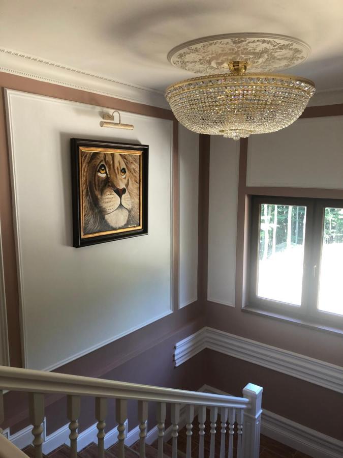Hotel Galeria Pezinska Baba Bazin Kültér fotó